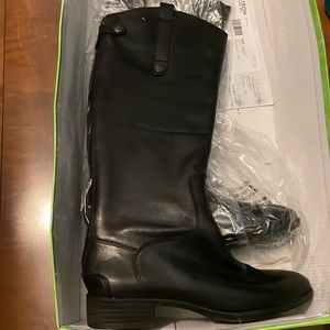 New. Sam Edelman Penny Boot size 8